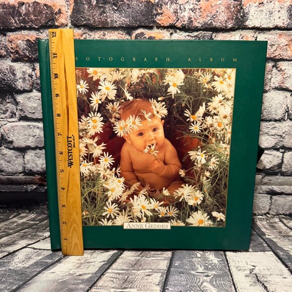 Vintage 1997 Anne Geddes Photograph Album 36 Photo 24 Page Book Babies Hardcover - Picture 7 of 8